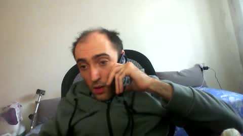bentish online show from January 8, 9:44 am