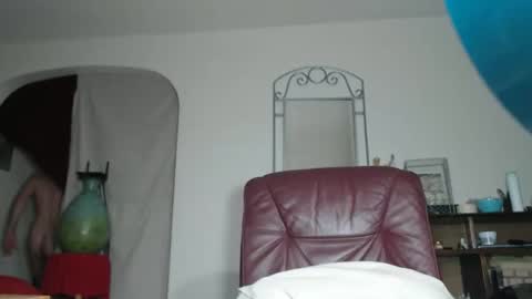 Snapshot of bentkokus chatting on November 30, 1:09 am Bent online show from November 30, 1:09 am