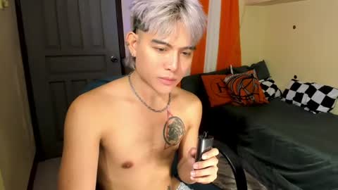 Snapshot of bentlyfuck chatting on July 14, 2:05 am bentlyfuck online show from July 14, 2:05 am