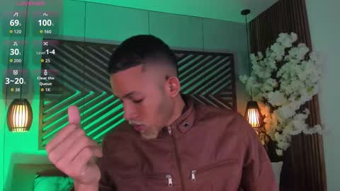 bento_fox online show from November 2, 3:20 am