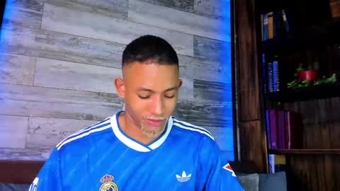 bento_fox online show from April 16, 5:08 am