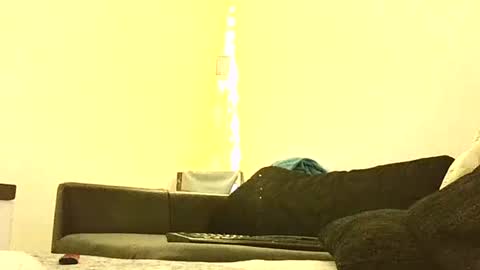 Snapshot of benutzmich0800 chatting on December 5, 6:33 pm Benutzmich0800 online show from December 5, 6:33 pm