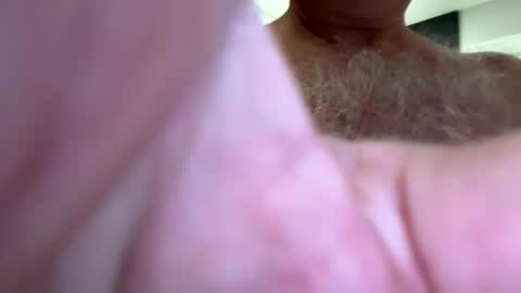 Snapshot of benz10001 chatting on December 3, 12:49 pm benz10001 online show from December 3, 12:49 pm