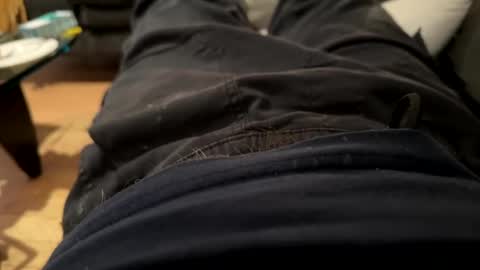 Snapshot of benz10001 chatting on January 16, 12:12 am benz10001 online show from January 16, 12:12 am