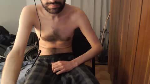 berceuse111 online show from April 24, 12:07 pm