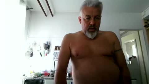 Martin online show from April 9, 2:11 pm