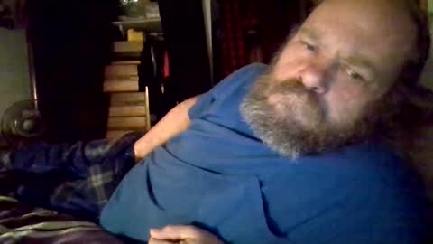 Snapshot of bergeeric1970 chatting on February 15, 1:24 am bergeeric1970 online show from February 15, 1:24 am