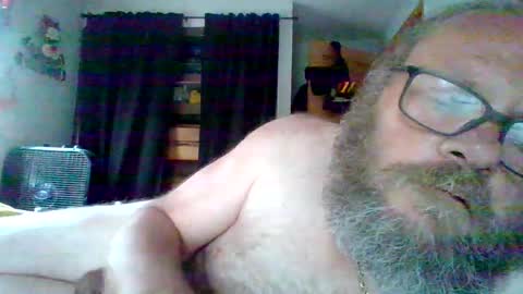 bergeeric1970 online show from May 31, 6:09 pm