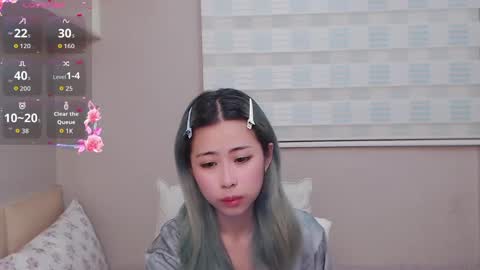 berniceafra online show from September 30, 5:29 pm