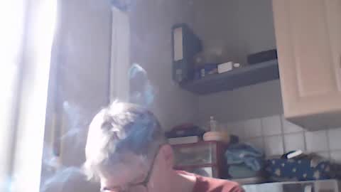 Snapshot of bernie6004 chatting on July 13, 6:38 am bernie6004 online show from July 13, 6:38 am