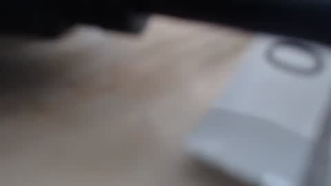 Snapshot of berny1976 chatting on February 6, 9:32 am eagle1976 online show from February 6, 9:32 am