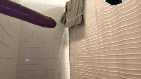 berriess_ online show from March 19, 11:36 am