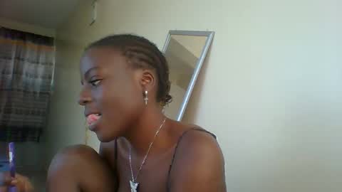 Juicey online show from April 8, 1:55 pm