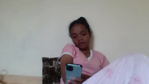 berthaldy659759 online show from May 9, 4:12 pm
