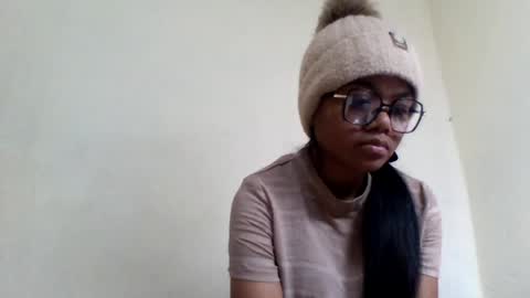 berthaldy659759 online show from June 24, 5:12 pm