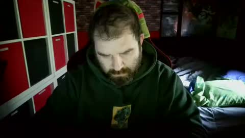 bertirally15 online show from April 12, 2:22 pm