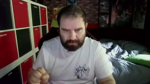 bertirally15 online show from April 14, 10:54 am