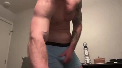 Snapshot of bestcoast35 chatting on December 10, 6:54 am Bestcoast3579 online show from December 10, 6:54 am