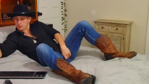 twitter zack1fisher online show from January 12, 12:38 am