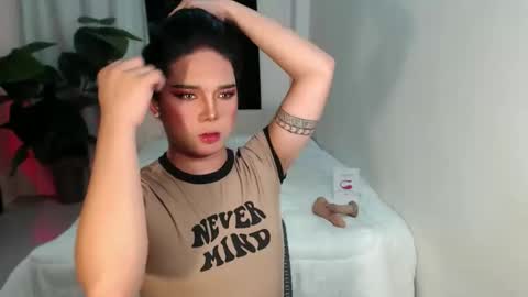 bestgirljulia online show from February 3, 9:14 am