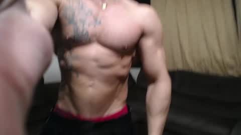 bestmuscle online show from May 22, 8:47 pm