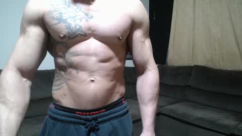 Snapshot of bestmuscle chatting on July 12, 9:17 pm bestmuscle online show from July 12, 9:17 pm