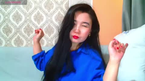 Snapshot of bet_lu chatting on February 19, 7:50 am Bet Lu online show from February 19, 7:50 am