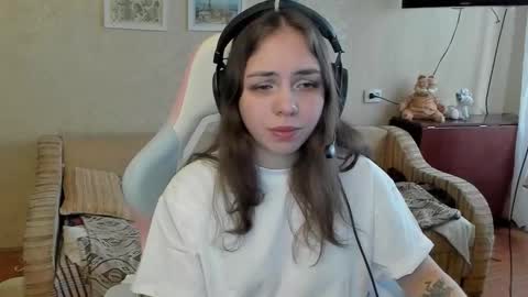 Snapshot of bethany_tease chatting on February 25, 11:42 am bethany_tease online show from February 25, 11:42 am