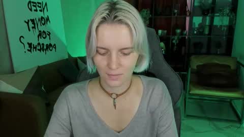 Snapshot of bethanycloud chatting on September 30, 5:56 am Bethany online show from September 30, 5:56 am