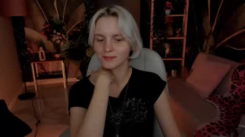 Snapshot of bethanycloud chatting on October 6, 5:27 am Bethany online show from October 6, 5:27 am