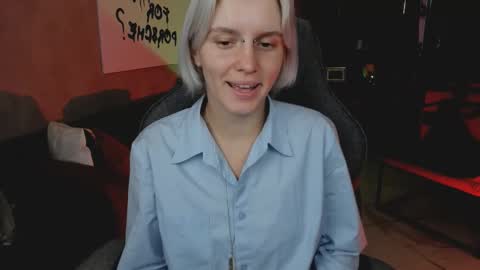 Snapshot of bethanycloud chatting on October 7, 5:37 am Bethany online show from October 7, 5:37 am