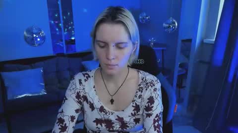 Snapshot of bethanycloud chatting on November 5, 6:13 am Bethany online show from November 5, 6:13 am