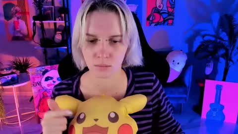 Snapshot of bethanycloud chatting on November 7, 5:18 am Bethany online show from November 7, 5:18 am