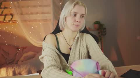 Snapshot of bethanycloud chatting on November 26, 5:41 am Bethany online show from November 26, 5:41 am