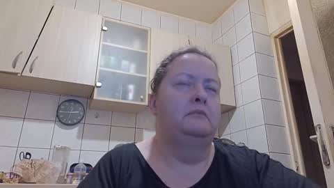 bethnorth online show from January 11, 12:37 am