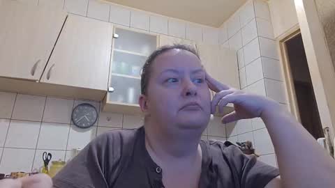 bethnorth online show from January 16, 2:37 am