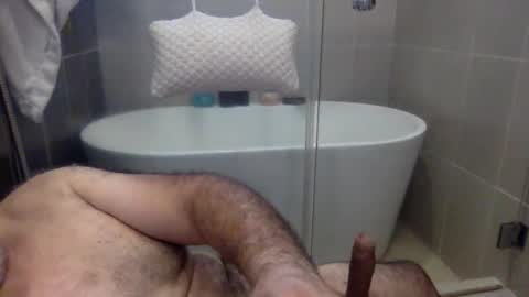 Snapshot of betoooox chatting on January 5, 7:06 pm Virtual Gentleman online show from January 5, 7:06 pm