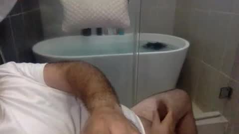 Snapshot of betoooox chatting on January 11, 7:08 pm Virtual Gentleman online show from January 11, 7:08 pm