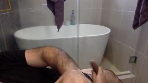 Snapshot of betoooox chatting on January 17, 4:11 pm Virtual Gentleman online show from January 17, 4:11 pm