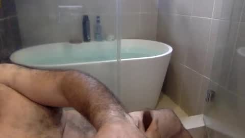 Snapshot of betoooox chatting on February 15, 3:53 pm Virtual Gentleman online show from February 15, 3:53 pm