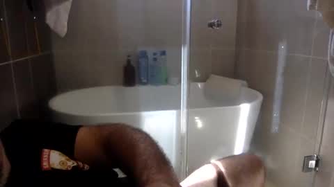 Virtual Gentleman online show from May 12, 2:25 pm