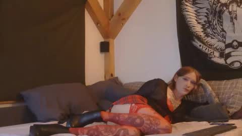 Betsy online show from October 29, 2:25 am