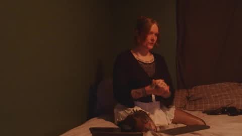 Snapshot of betsybradcock chatting on April 10, 11:42 pm Betsy online show from April 10, 11:42 pm