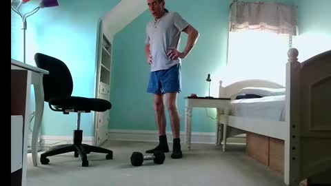 Snapshot of betterwithu2 chatting on February 22, 9:37 pm betterwithu2 online show from February 22, 9:37 pm