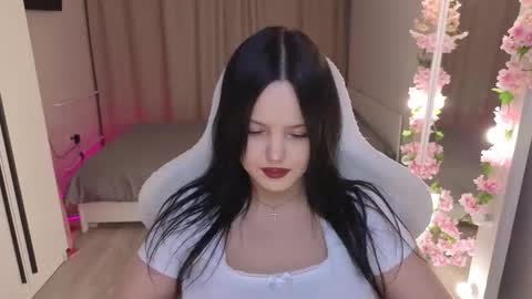 Betty online show from November 21, 2:05 pm