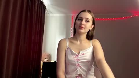 Emily  Stream every day  online show from April 14, 4:07 am