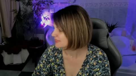 Betty online show from March 31, 8:04 am