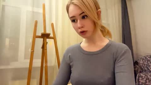 Snapshot of bettymorante chatting on February 14, 12:02 pm Hinata online show from February 14, 12:02 pm