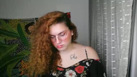 bettytaylor23 online show from November 20, 12:55 am