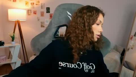 Lilly online show from April 8, 1:11 pm